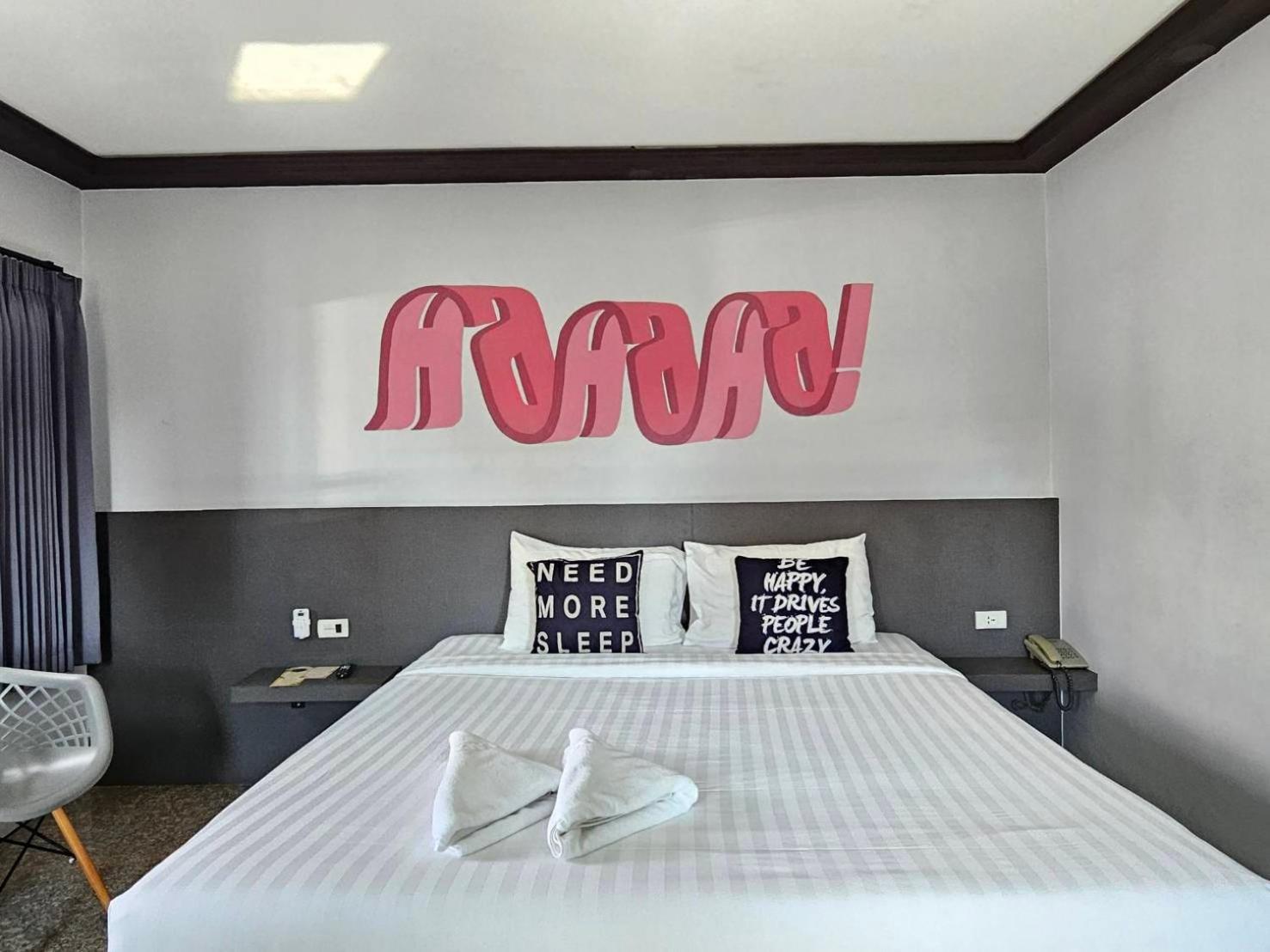 Paramount Palace Hotel Dannok Sadao Luaran gambar